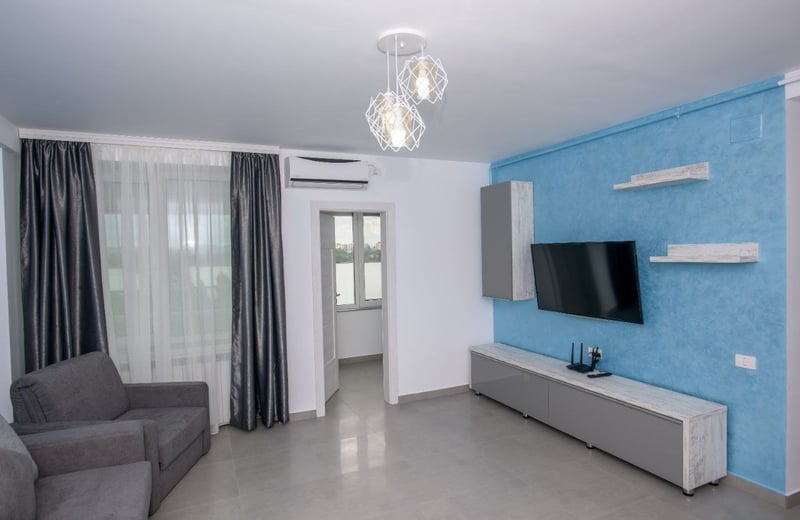 Rent of a comfortable 2-room apartment, 58 m², Faleza Nord, Constanța, Romania